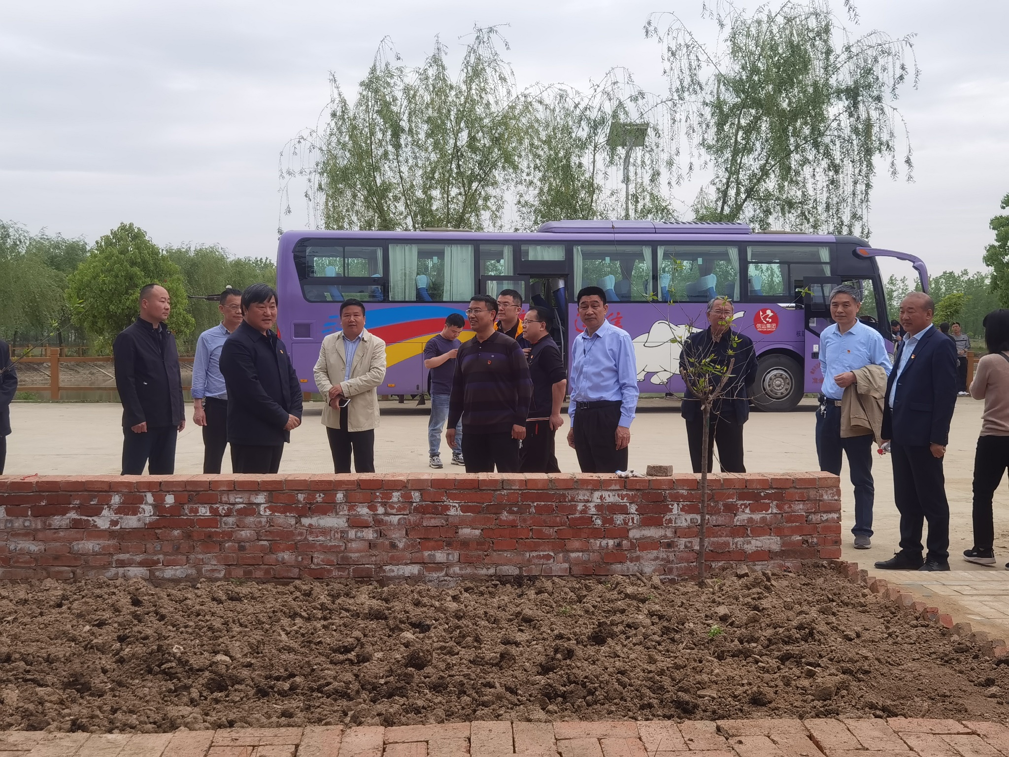 微信图片_20210420122329 - 副本.jpg