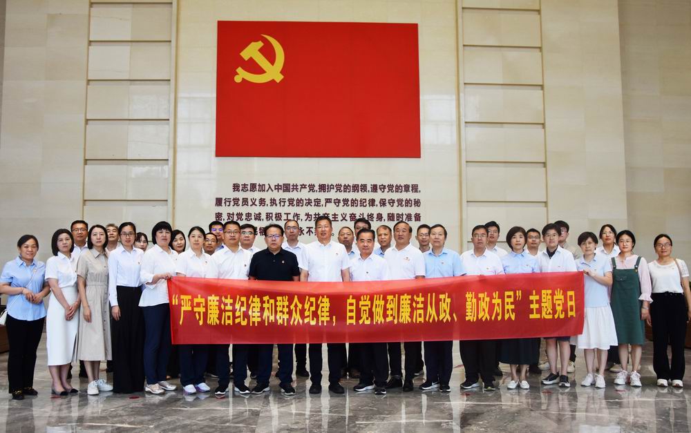 b1050f37d43a5883b42557cc065c677 - 副本.jpg