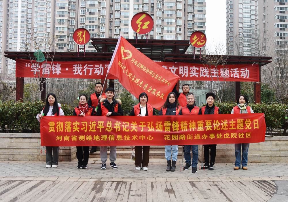 调整大小 1合影.jpg