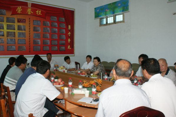 贾局长在汝南县调研