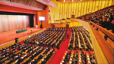 11月23日下午，中央宣讲团党的十八届三中全会精神报告会在省人民会堂举行。记者 郭宇 摄