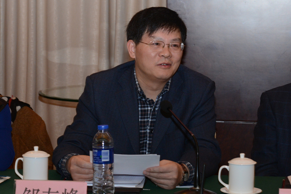 河南理工大学校长、矿山空间信息技术国家测绘地理信息局重点实验室学术委员会副主任邹友峰致辞。