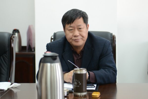 党委委员宋新龙出席会议