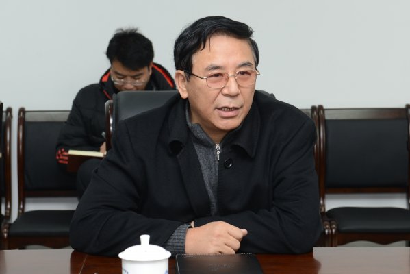 河南省第一次全国地理国情普查领导小组办公室常务副主任、河南省测绘地理信息局副局长禄丰年（主持工作）出席会议并提出要求。