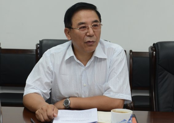 河南省测绘地理信息局党委委员、副局长禄丰年（主持工作）主持会议并提出具体要求。