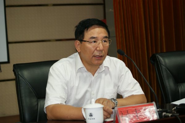 河南省测绘地理信息局副局长禄丰年（主持工作）作出测动员