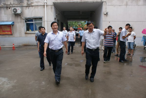 刘局长到省测绘工程院驻马店基地调研