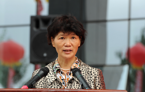 黑龙江测绘地理信息局局长、党组书记，工程测量赛区工作委员会主任鲍英华致辞。