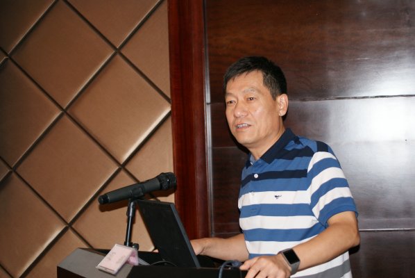 卢小平汇报整改情况