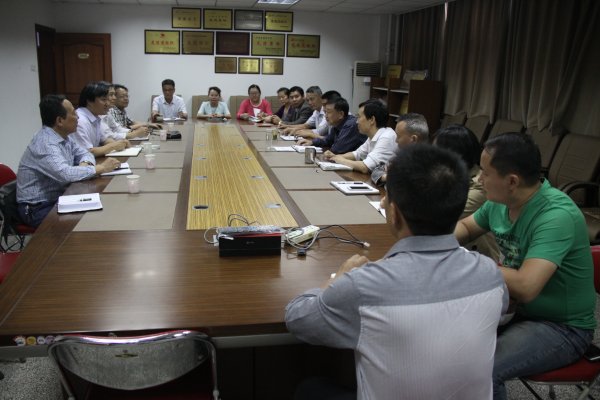 刘济宝调研省地图院