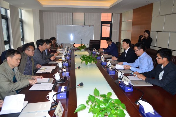 考察调研座谈会