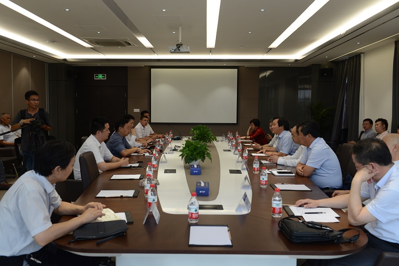 座谈会现场.JPG