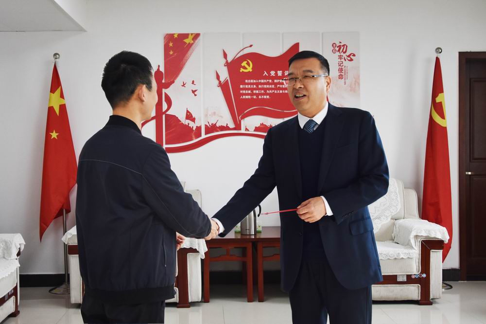 调整大小 5.jpg