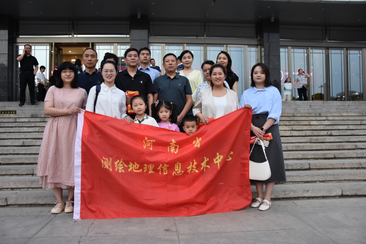 1中心(1).jpg
